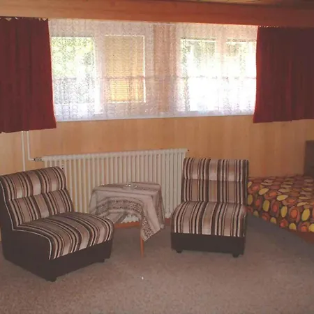 ميلان بي&بي