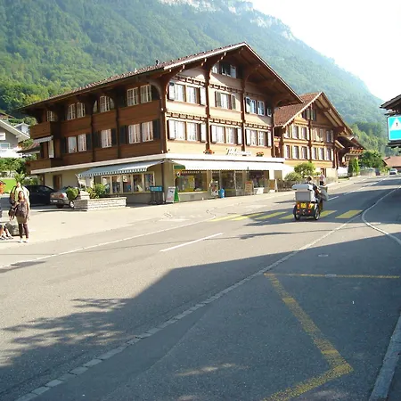 Milan Bönigen
